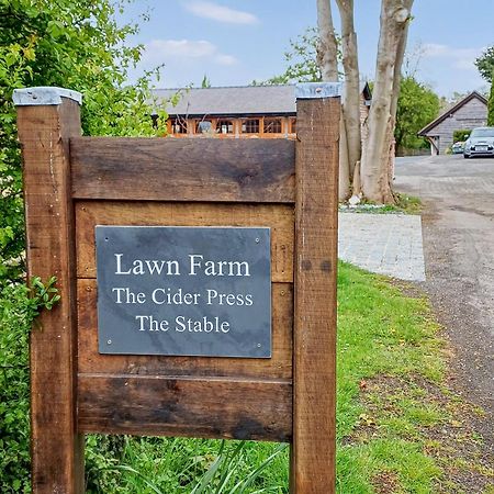 The Cider Press Villa Welland Luaran gambar