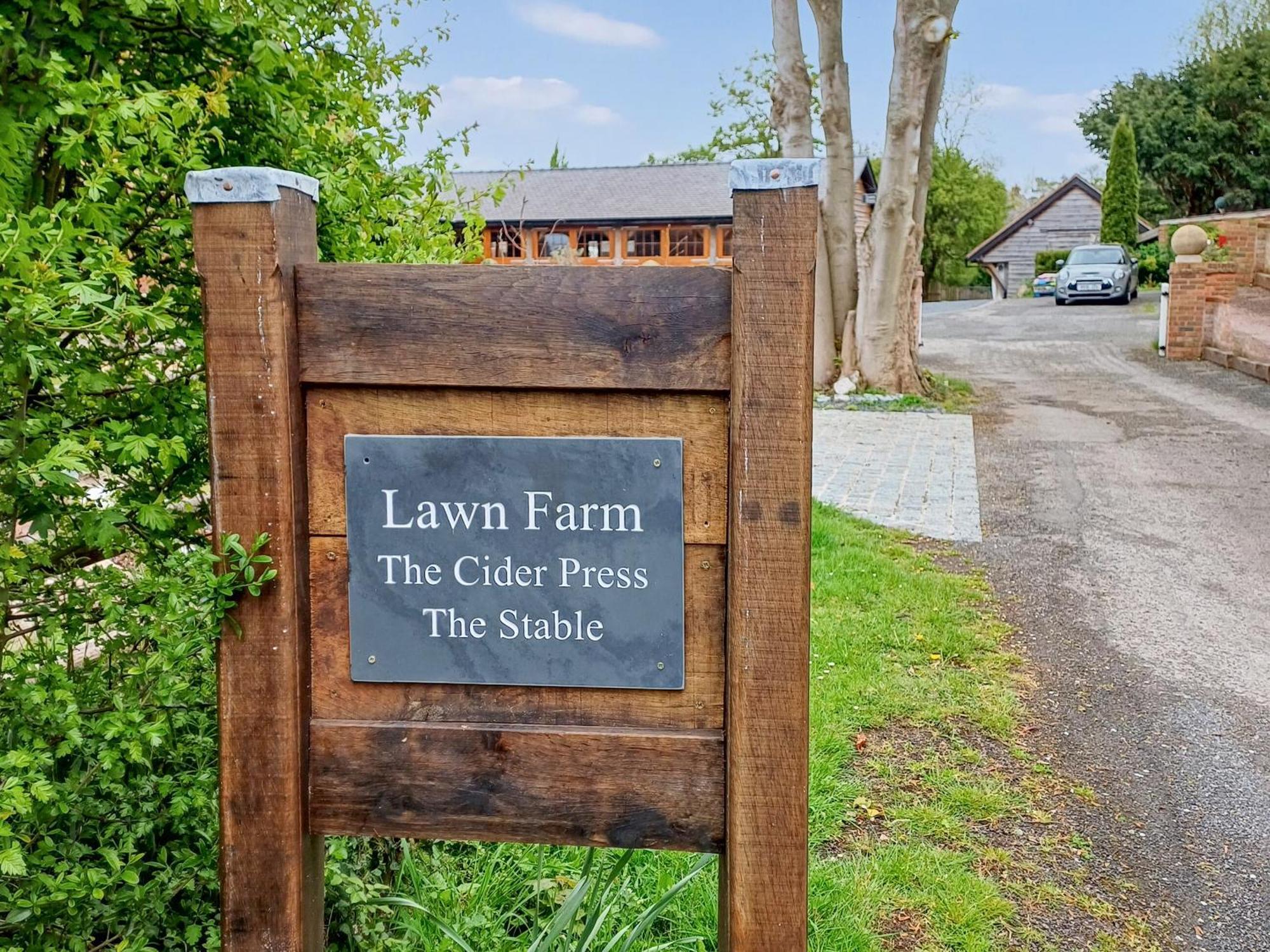 The Cider Press Villa Welland Luaran gambar